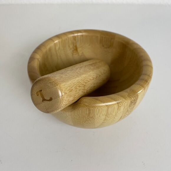 Loisa Bamboo Mortar & Pestle Set Garlic Pepper Press Grinder Crusher for Kitchen - Picture 4 of 8